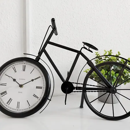 Appartement Early Year - - Mitten In Der Stadt